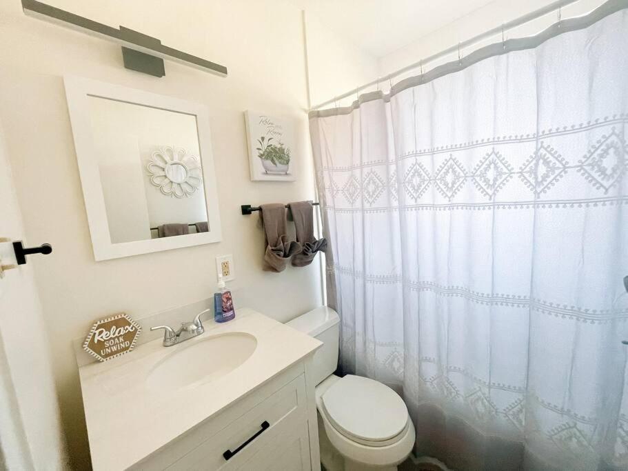 Pet Friendly! Private Casita In Nob Hill Villa Albuquerque Luaran gambar